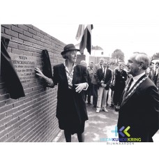 03-10-1989 Stads en Dorpsvernieuwing Onthulling Tolkamer Coll.oud burgemeester T.Maas